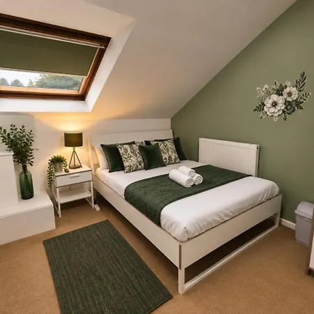 F15Gh - Stylish Home With Garden And Parking 公寓 *